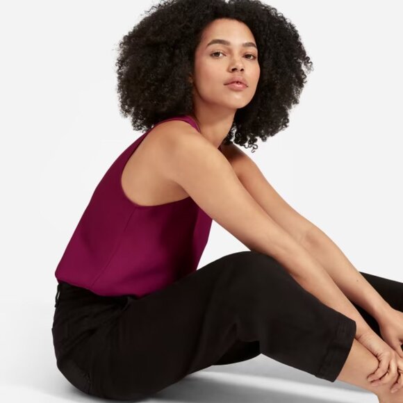 Everlane- The Japanese GoWeave High-Neck Tank 14 - Picture 4 of 7